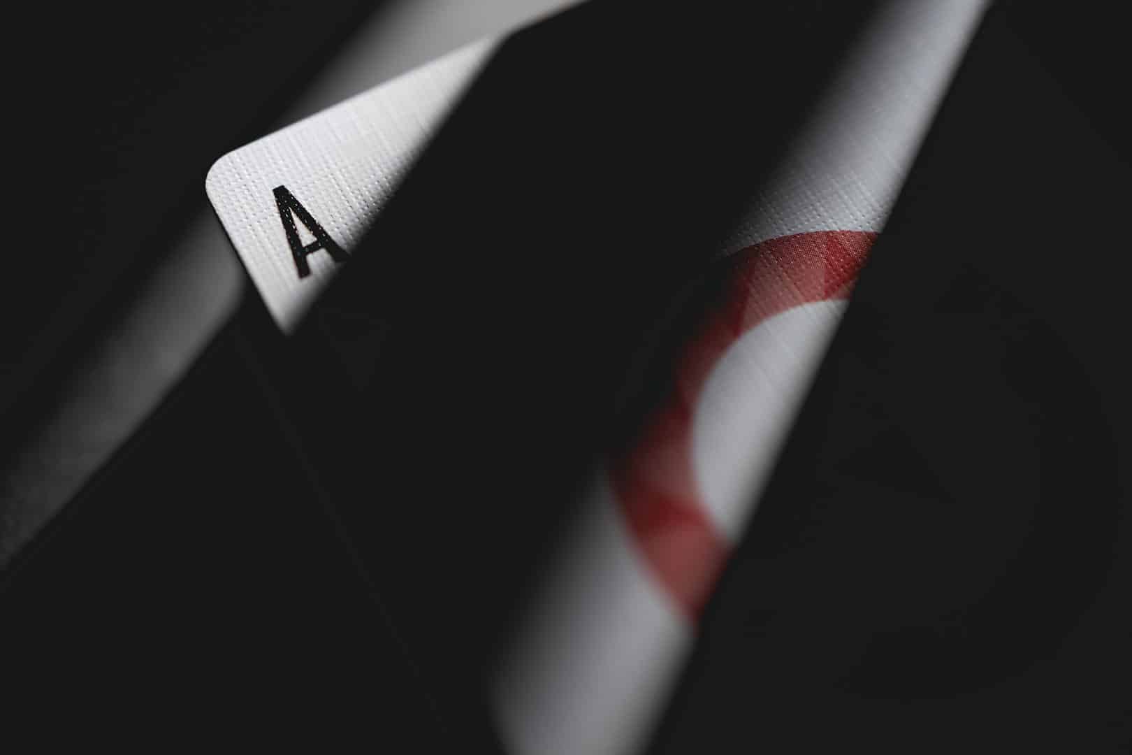 Virtuoso P1 Playing Cards