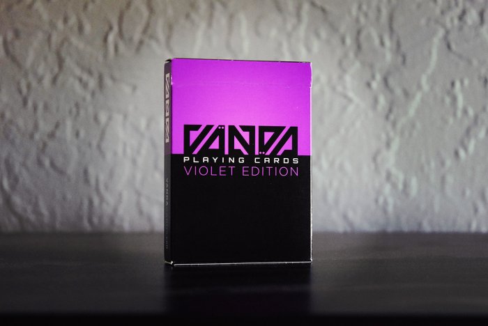 Vända Violet Edition Playing Cards